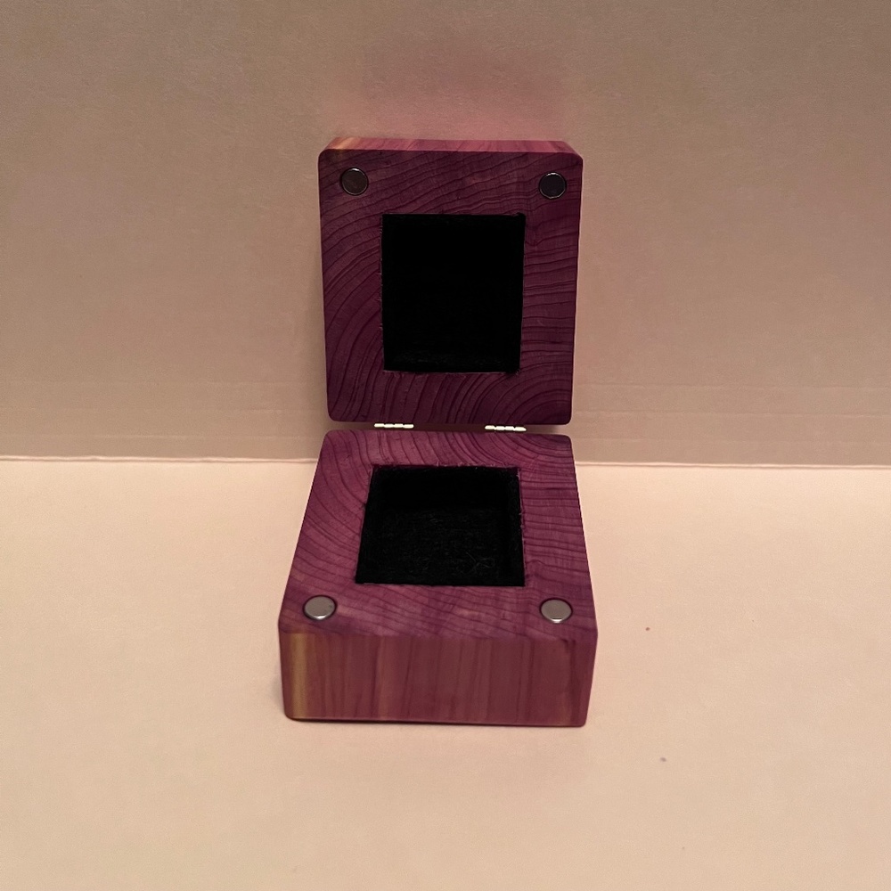 Cedar Ring Box - Picture 3 of 3